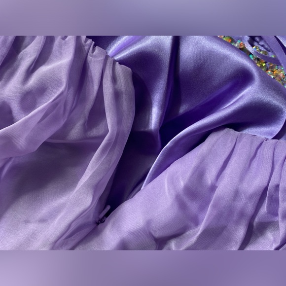 PROM DRESS - LA FEMME 20028 - Size 4 - Purple Ombré - Picture 11 of 14